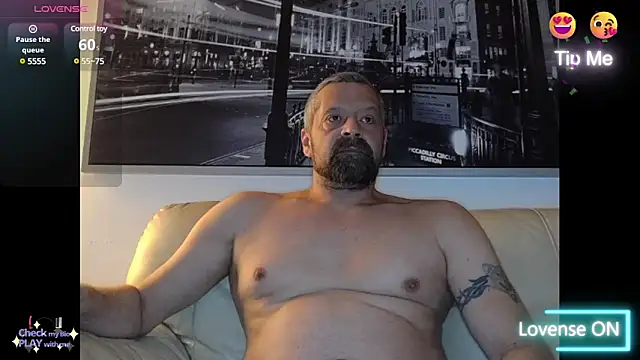 Snapshot of northman1977 chatting on January 10, 3:16 pm northman1977 online show from January 10, 3:16 pm