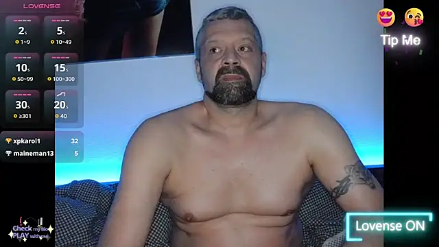 Snapshot of northman1977 chatting on January 30, 10:51 pm northman1977 online show from January 30, 10:51 pm