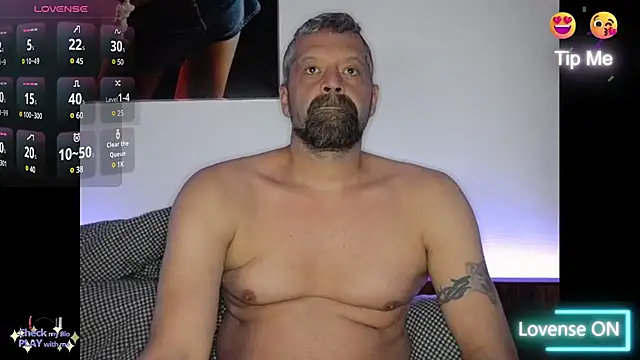 Snapshot of northman1977 chatting on February 13, 3:24 pm northman1977 online show from February 13, 3:24 pm