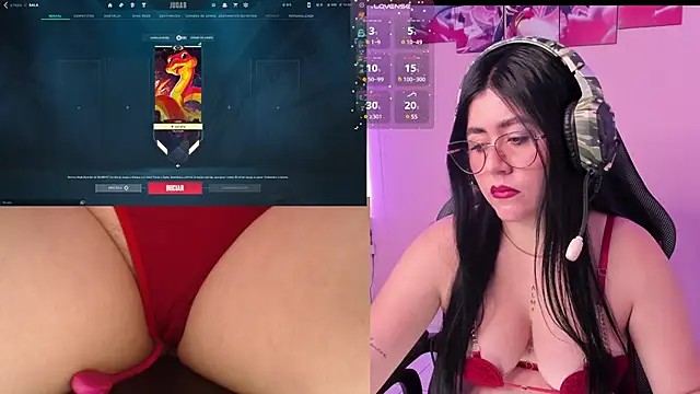 Snapshot of DanielaHang chatting on February 24, 1:10 pm DanielaHang online show from February 24, 1:10 pm