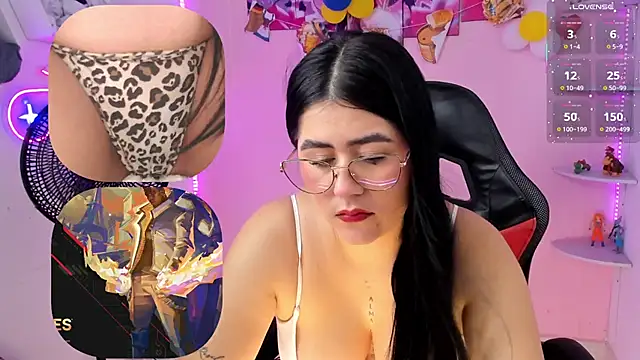 Snapshot of DanielaHang chatting on October 1, 2:12 pm DanielaHang online show from October 1, 2:12 pm