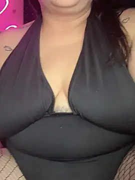 Snapshot of Grifa_Sensual chatting on January 17, 11:29 pm Grifa Sensual online show from January 17, 11:29 pm