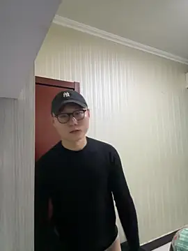 Eric246 online show from February 24, 3:54 pm