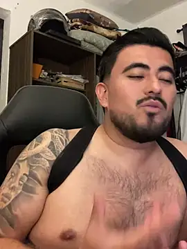 Snapshot of Rubens8866 chatting on March 19, 4:36 am Rubens8866 online show from March 19, 4:36 am