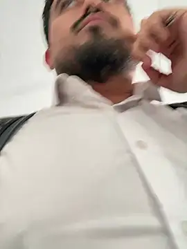 Snapshot of Rubens8866 chatting on March 21, 2:40 pm Rubens8866 online show from March 21, 2:40 pm