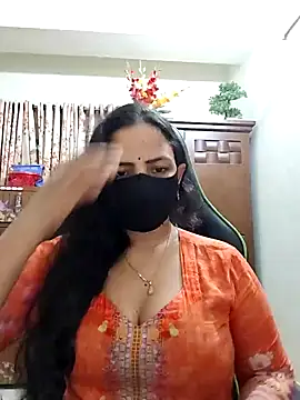 Snapshot of Payel-Sen chatting on May 4, 6:37 pm Payel-Sen online show from May 4, 6:37 pm