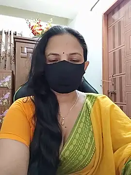 Snapshot of Payel-Sen chatting on June 4, 7:42 pm Payel-Sen online show from June 4, 7:42 pm