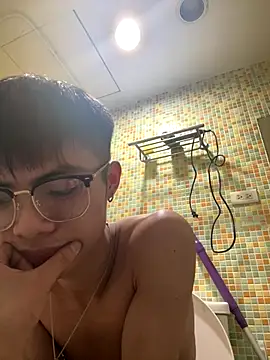 Snapshot of mumuowl chatting on September 21, 5:58 pm mumuowl online show from September 21, 5:58 pm