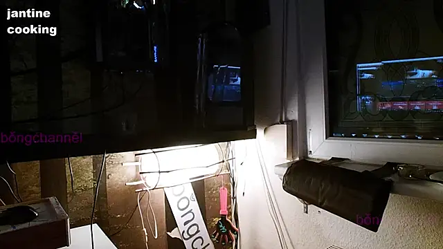 BongChannel online show from January 1, 1:05 pm