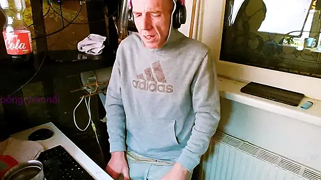 BongChannel online show from January 2, 6:01 pm