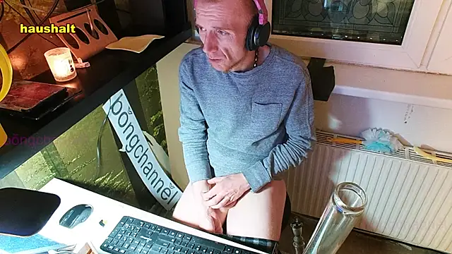 BongChannel online show from January 12, 9:30 am