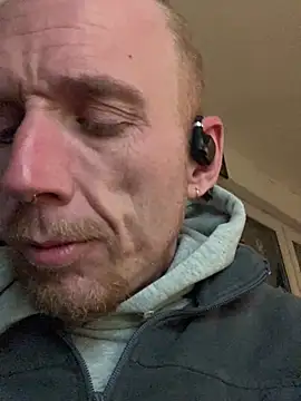 BongChannel online show from March 25, 8:04 pm