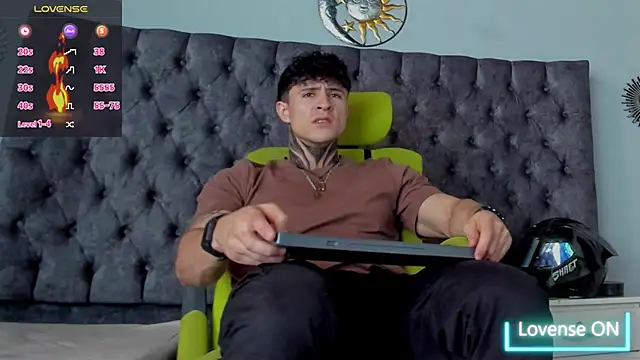 Jeins carter online show from December 23, 5:00 pm