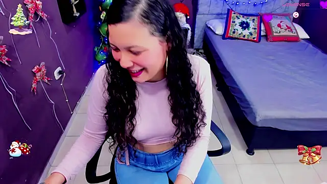 Snapshot of Lana_stone_ chatting on December 24, 8:22 am Lana stone online show from December 24, 8:22 am