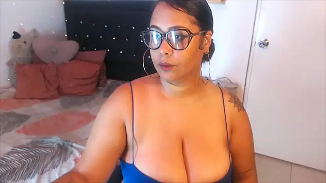 ebony Exotica online show from December 10, 8:05 pm