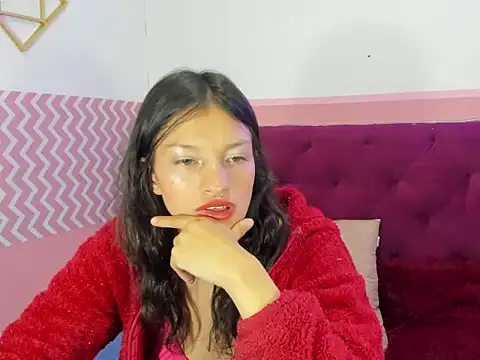 Emma-Wilson online show from January 24, 5:11 pm