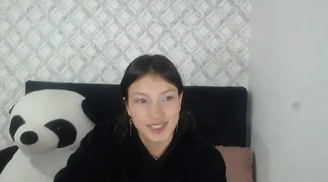 Emma-Wilson online show from February 28, 5:04 am