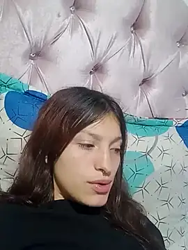 Emma-Wilson online show from December 19, 10:39 pm