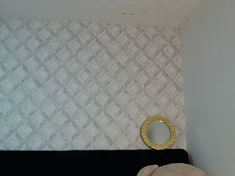 Emma-Wilson online show from January 19, 5:00 am