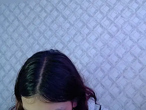 Emma-Wilson online show from April 12, 4:50 am