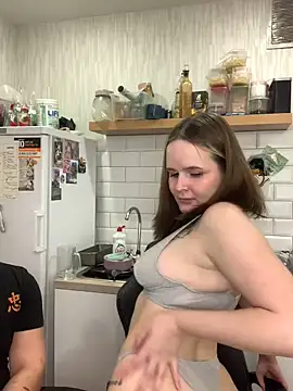 Snapshot of Pair_of_Gods_ chatting on February 11, 10:15 am Pair of Gods online show from February 11, 10:15 am