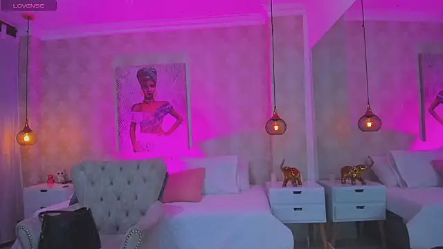 Shantall   online show from October 4, 11:08 am