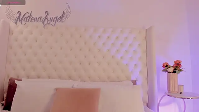 MALENA-ANGEL online show from February 1, 7:55 pm