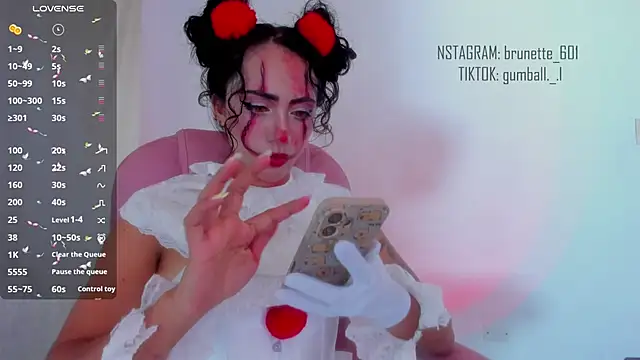 paula brunette online show from October 26, 2:50 am