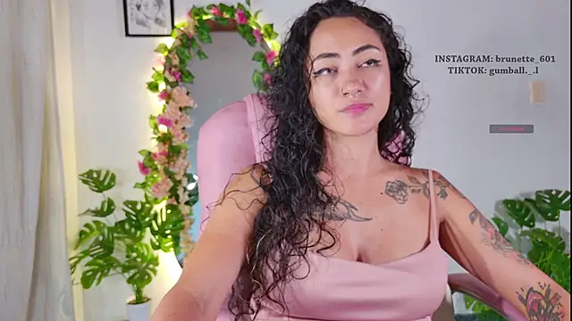 paula brunette online show from April 23, 4:35 am