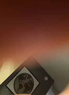 Snapshot of DDanilooo1 chatting on October 13, 5:24 pm DDanilooo1 online show from October 13, 5:24 pm