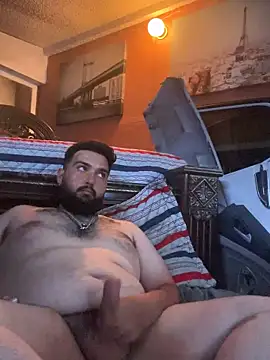 bigdickgio6923 online show from February 19, 11:56 pm