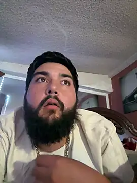bigdickgio6923 online show from June 3, 12:46 am