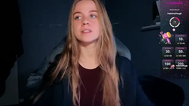 candy maggie online show from November 1, 6:54 pm