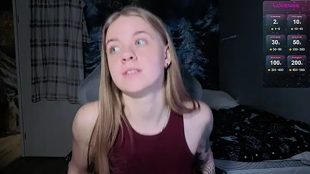 candy maggie online show from December 19, 7:43 pm