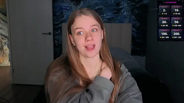 Snapshot of candy_maggie chatting on April 29, 1:15 pm candy maggie online show from April 29, 1:15 pm