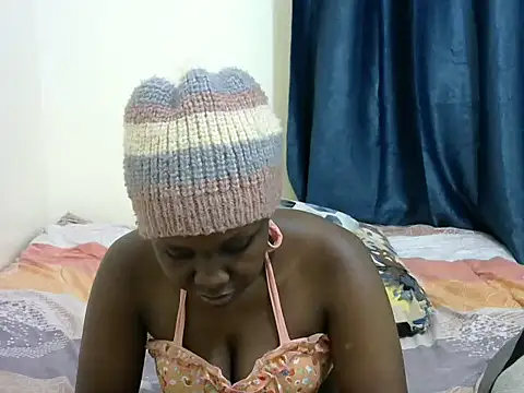 Kariselle- online show from February 27, 3:37 pm