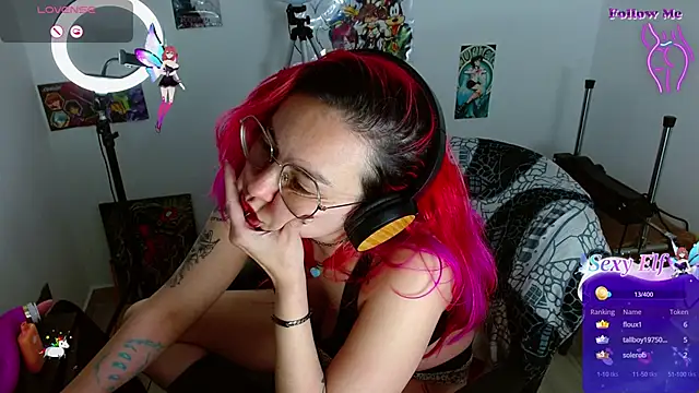 Snapshot of natasha_laulau chatting on December 21, 3:47 am natasha laulau online show from December 21, 3:47 am