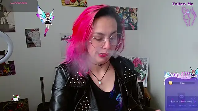 Snapshot of natasha_laulau chatting on January 24, 9:15 pm natasha laulau online show from January 24, 9:15 pm