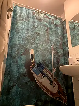 Snapshot of Teddan82 chatting on October 26, 12:05 am Teddan82 online show from October 26, 12:05 am