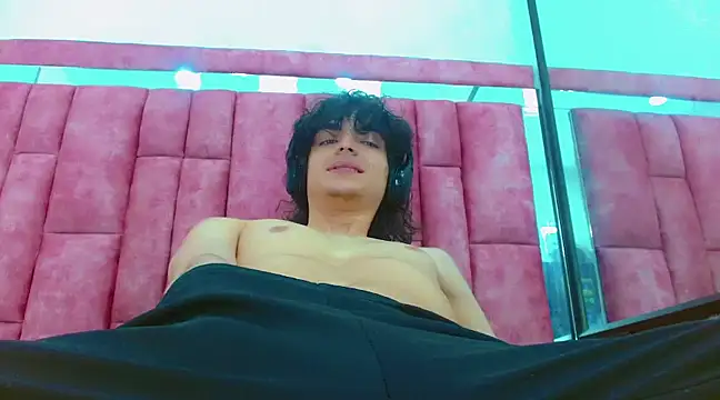 Sr BonnyEthan online show from January 27, 4:43 pm