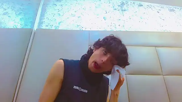 Sr BonnyEthan online show from February 18, 12:56 pm