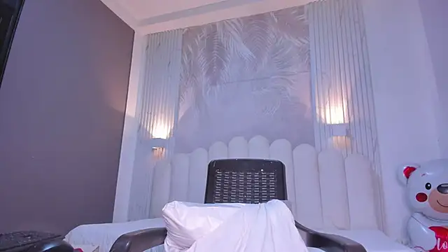 NastassjaCandy online show from March 2, 7:43 pm