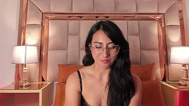 DaraBeckett online show from December 26, 6:22 pm