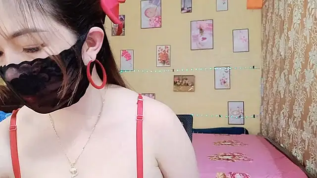 Snapshot of Lanian_99 chatting on March 19, 11:06 am Lanian 99 online show from March 19, 11:06 am