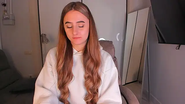 helen ramsay online show from November 21, 3:44 pm