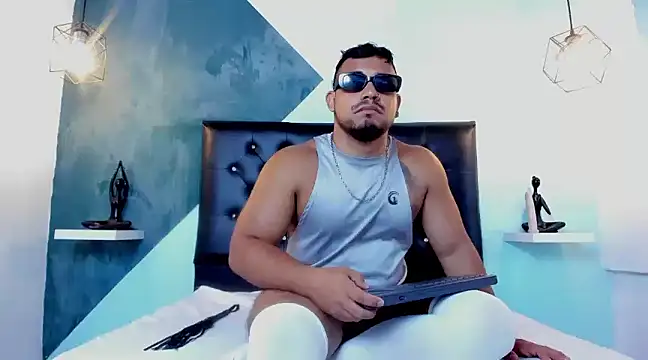 BrianMalonee online show from January 29, 7:43 pm