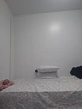 Edw95S online show from August 1, 1:27 am