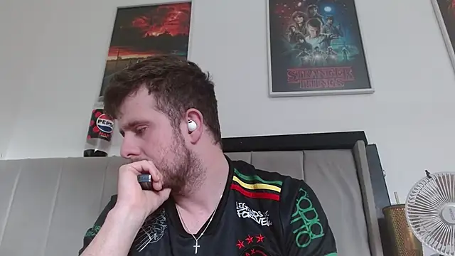 maxy49 online show from November 11, 12:49 pm