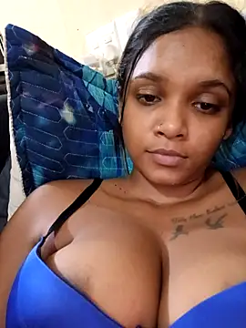 Indianqueen03 online show from February 26, 6:18 pm