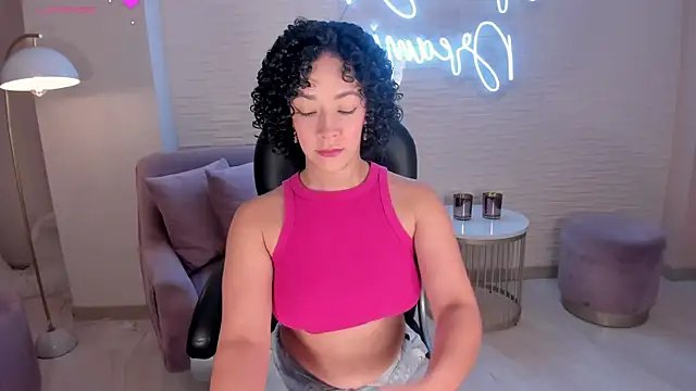 AlessaRomero online show from March 3, 8:00 pm